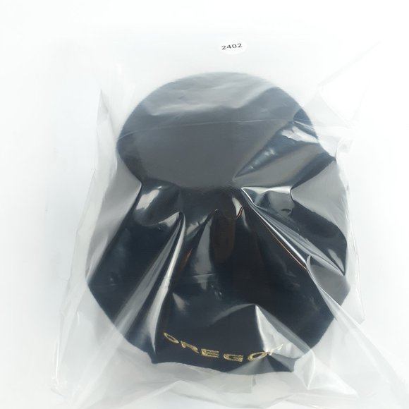 New Era Oregon Ducks Baseball Cap 100% Wool Gold Black Adjustable Snap Back Cap - Picture 16 of 16